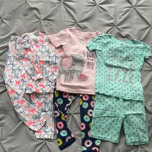 Girls Carters pajama bundle of 3 size 5T